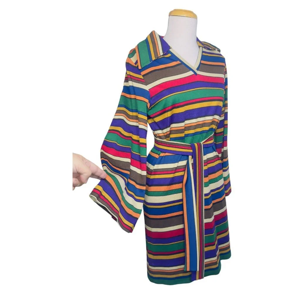 Sunny South Fashions of Dallas Striped Silk Knit Dress Vintage 1970s Rainbow - Picture 10 of 12
